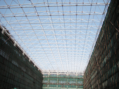 天津消防研究所实验厂房屋顶网架网型屋顶制作安装工程