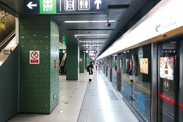 北京地铁6号线一期土建施工01合同段机电设备安装工程一站台层公共区照明